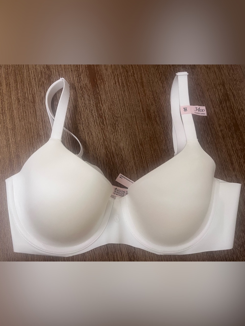 VICTORIA SECRET T-SHIRT BRA IN WHITE 34DD (BODY BY VICTORIA LINE)